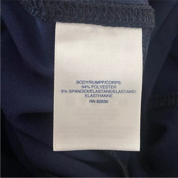 Lands End Navy Blue Pull‎ On Adjustable Length Cargo Pants Womens 18 (1413) - Picture 4 of 5